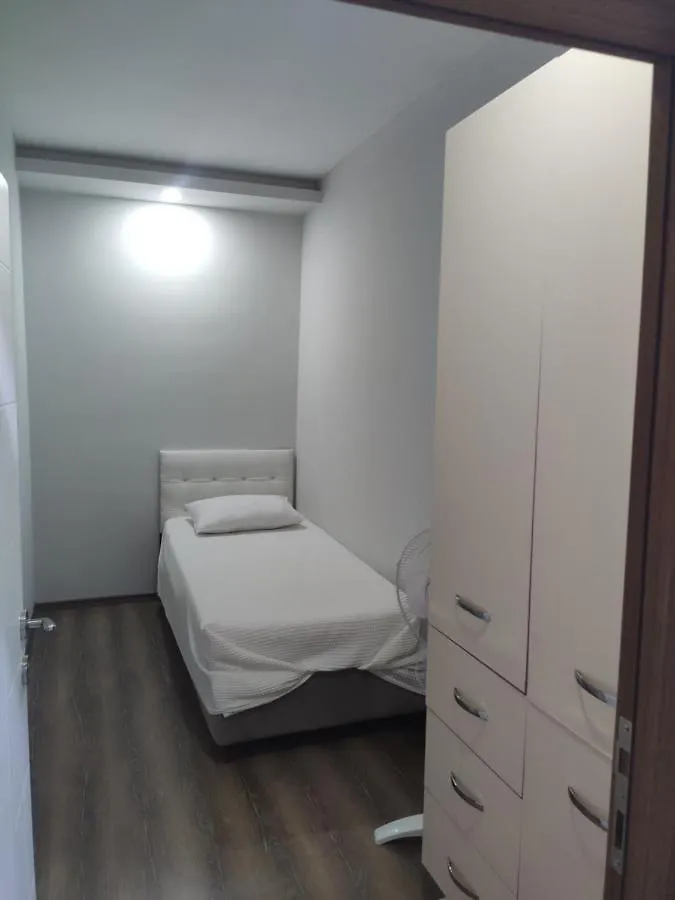 Apartahotel Hadrian Apart Hotel And Hostel Antalya