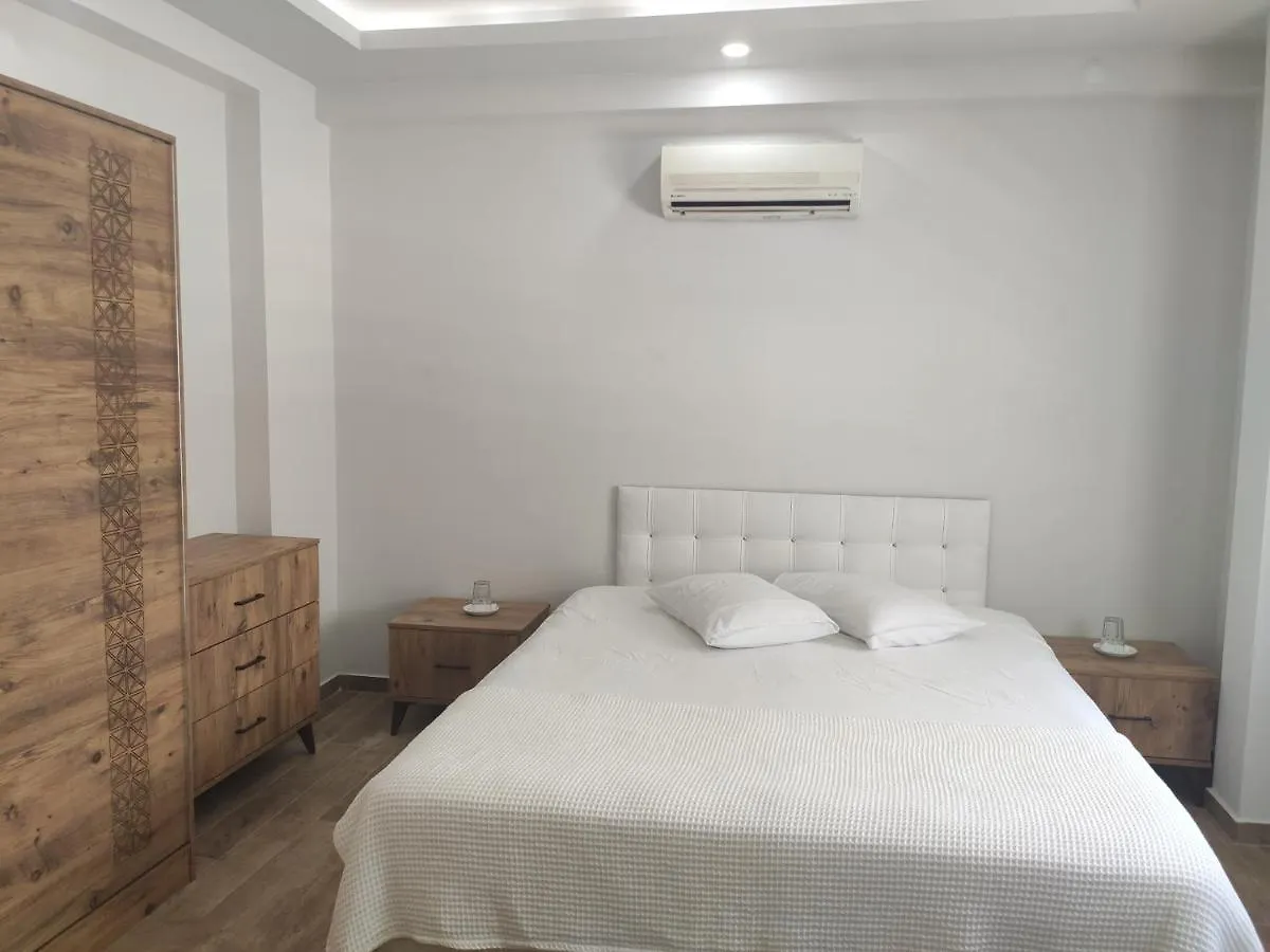Hadrian Apart Hotel And Hostel Antalya Apartahotel